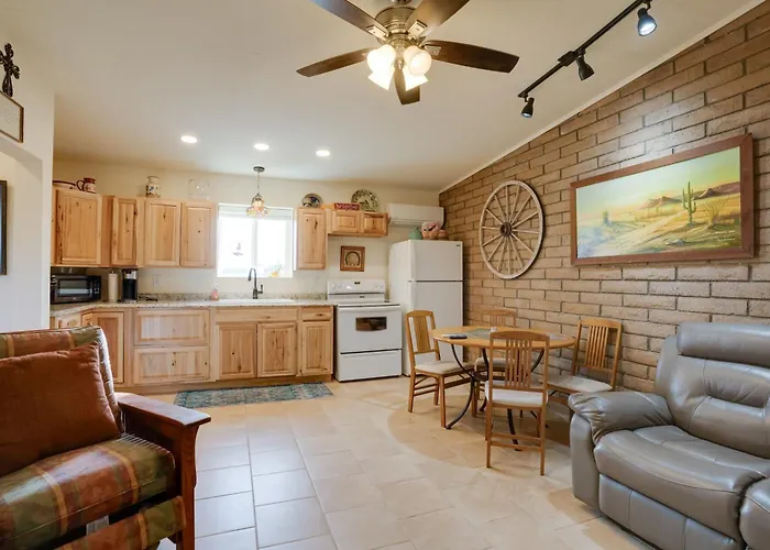 Horse Ranch Hideaway! Equestrian Casita * Wickenburg