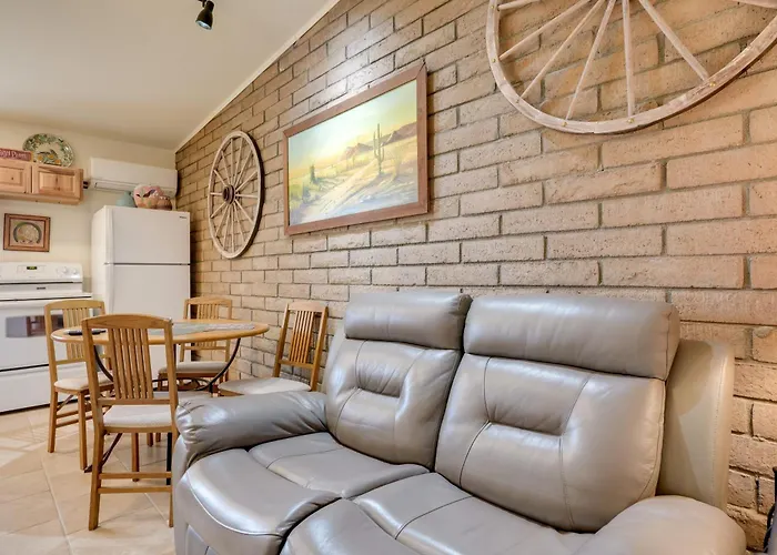 Horse Ranch Hideaway! Equestrian Casita Wickenburg