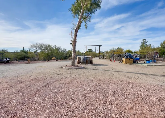 Horse Ranch Hideaway! Equestrian Casita Apartment *